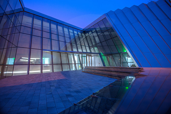 Broad Art Museum